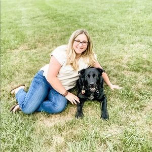 Meet your Posher, Elizabeth